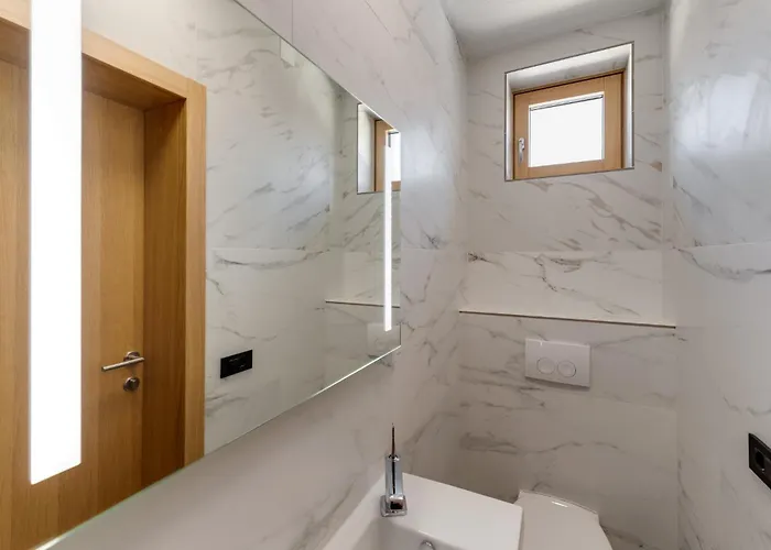 Apartament Dvor Aaki