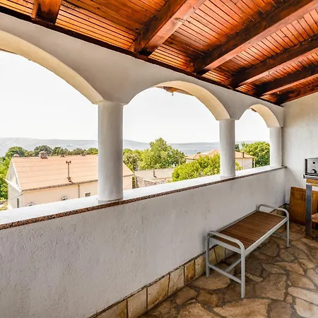 아파트 Dvor Aaki *