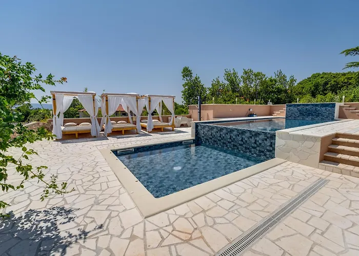 Dvor Aaki Apartman Novi Vinodolski